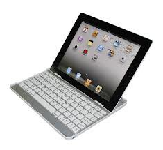 Tastiera ipad 2\3\4 in bianco o in nero €.19,99